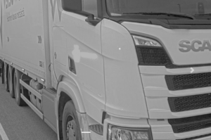 Porttikameran kuva rekka-autosta